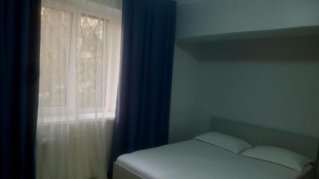R.Street Hotel Алматы Экстерьер фото